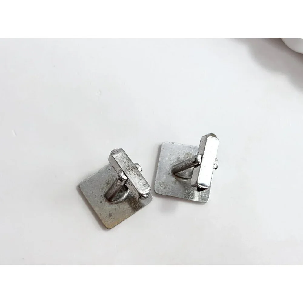 Art Deco Square Shaped Carved Sterling Silver Men's Classic Cuff Links